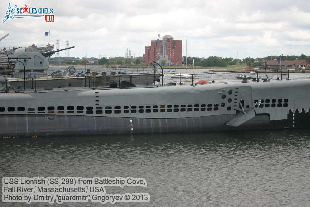 USS_Lionfish_SS-298_0002.jpg