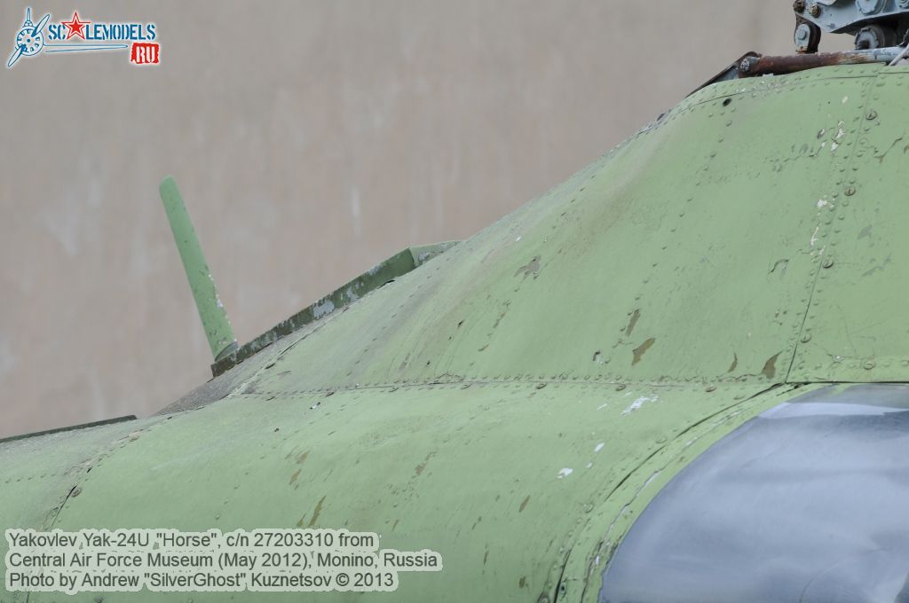 Yak-24_Horse_0096.jpg