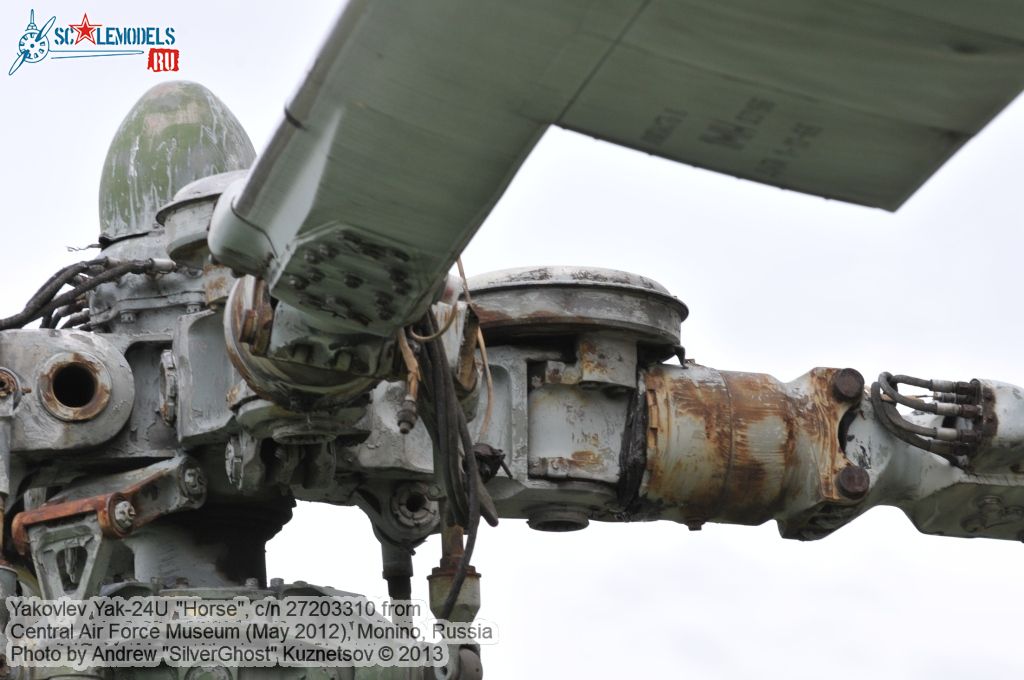 Yak-24_Horse_0158.jpg