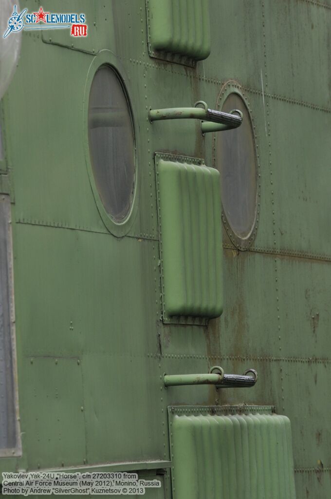 Yak-24_Horse_0173.jpg