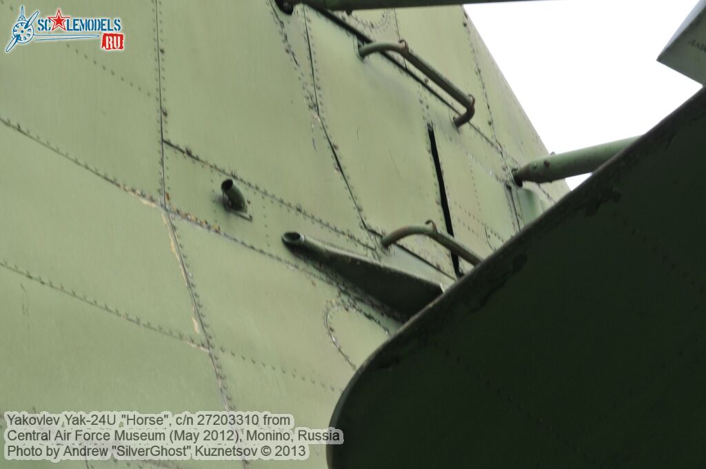 Yak-24_Horse_0277.jpg