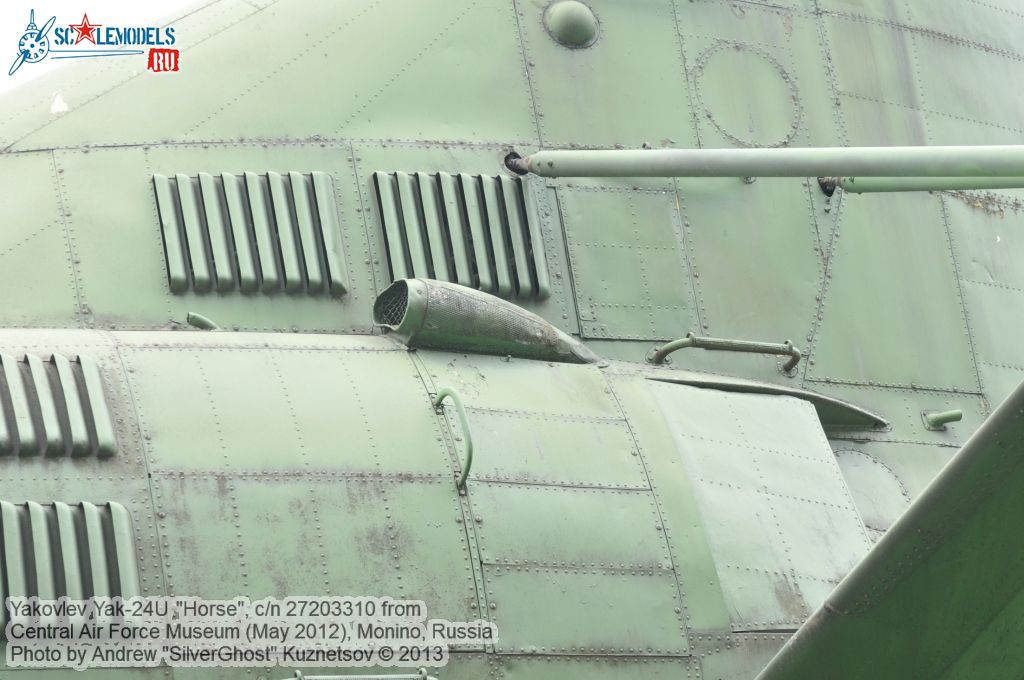 Yak-24_Horse_0309.jpg