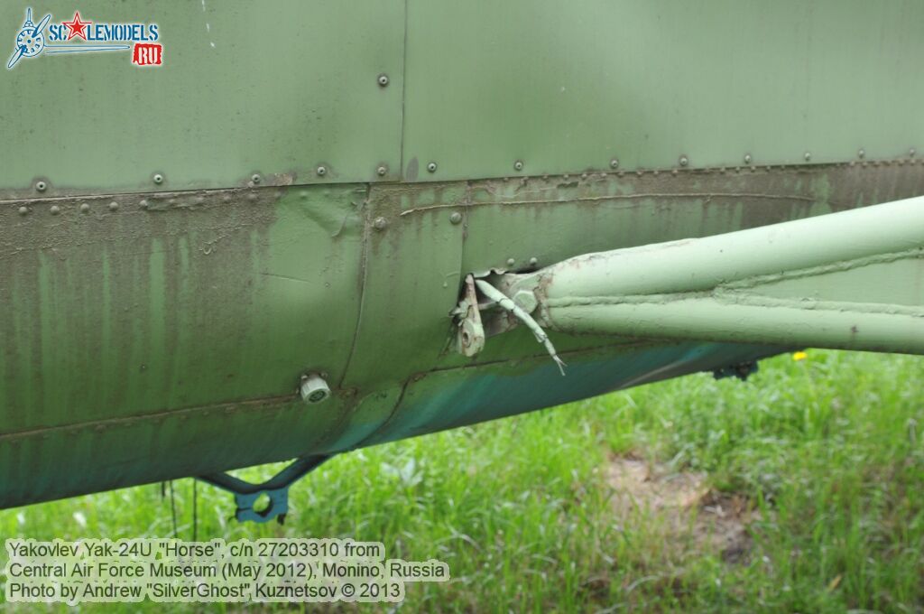 Yak-24_Horse_0407.jpg