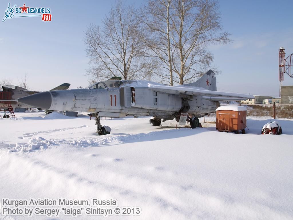 Kurgan_aviation_museum_0018.jpg