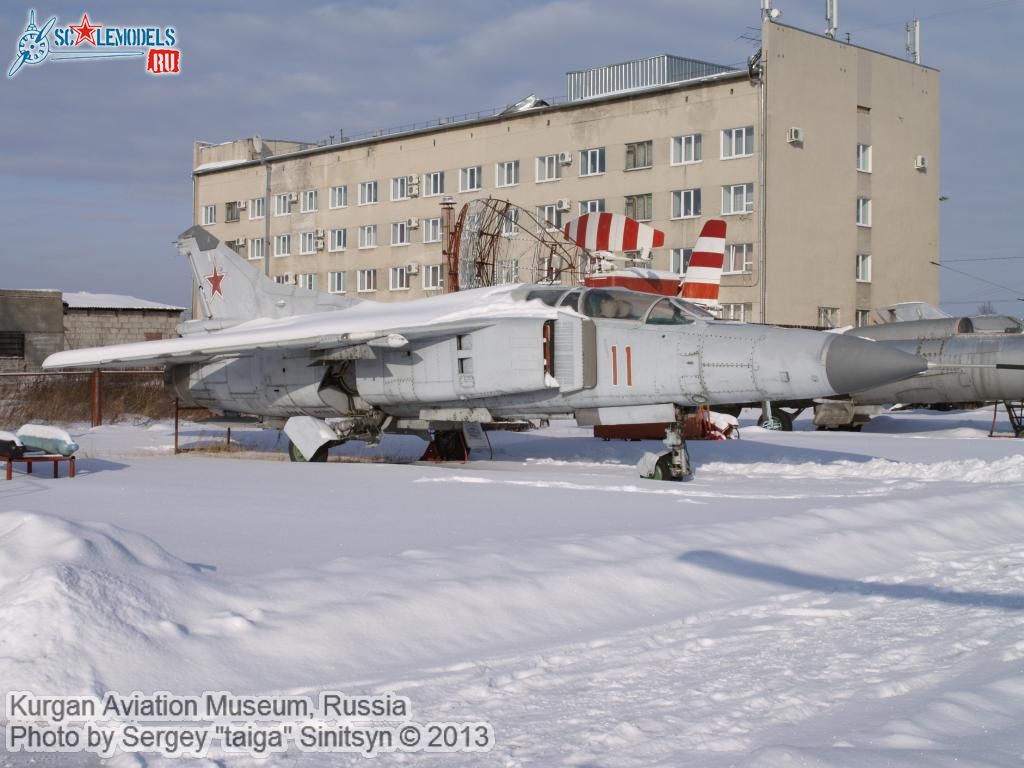 Kurgan_aviation_museum_0040.jpg