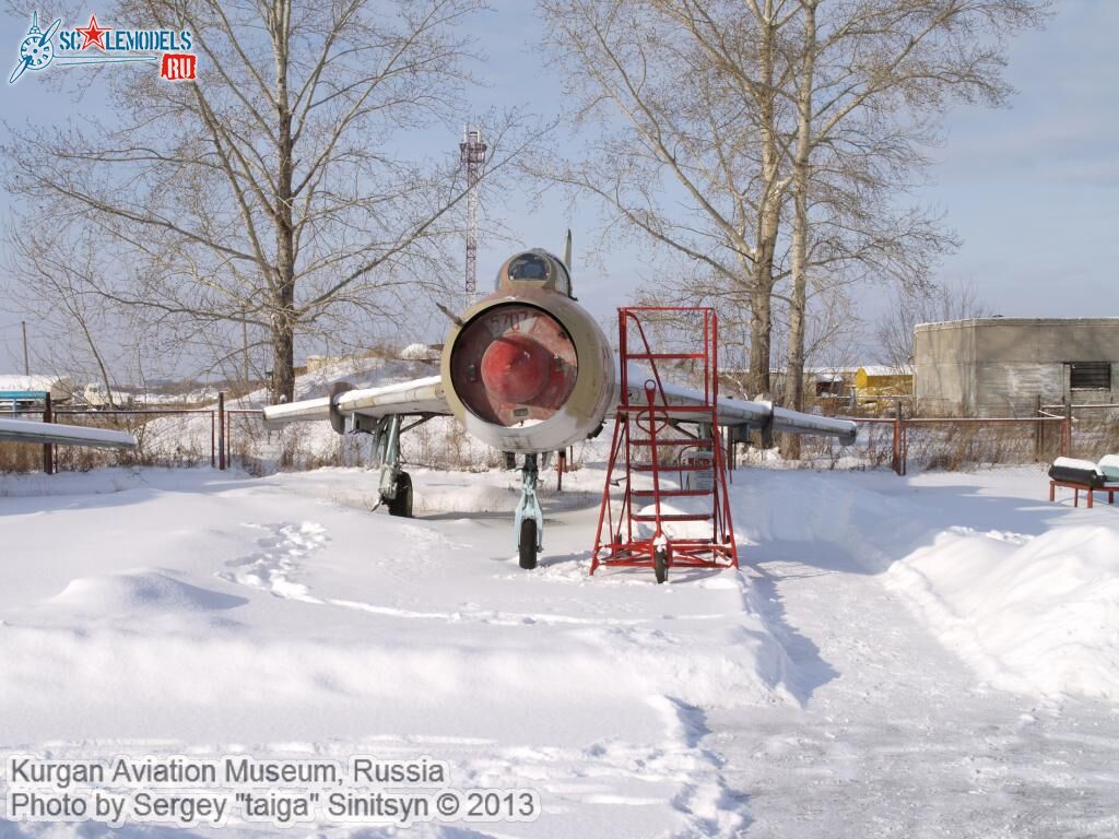 Kurgan_aviation_museum_0042.jpg