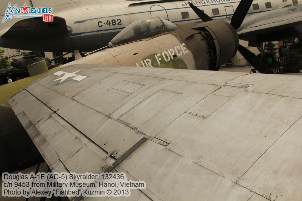 AD-5_Skyraider_0034.jpg