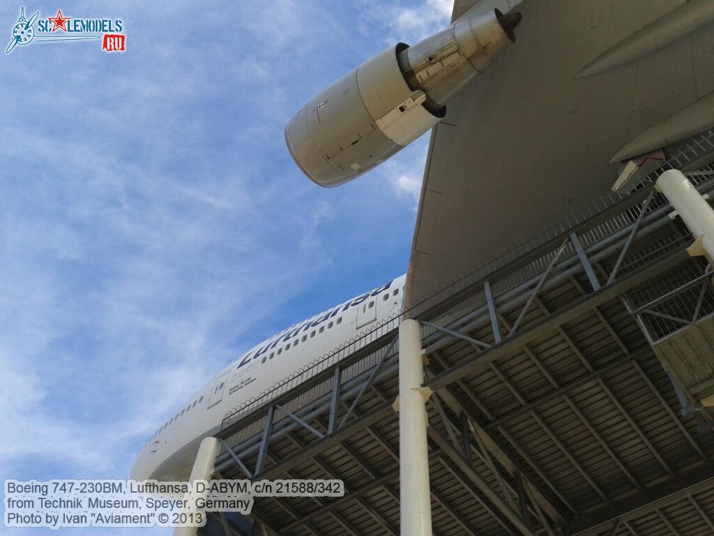 Boeing_747-230BM_0016.jpg