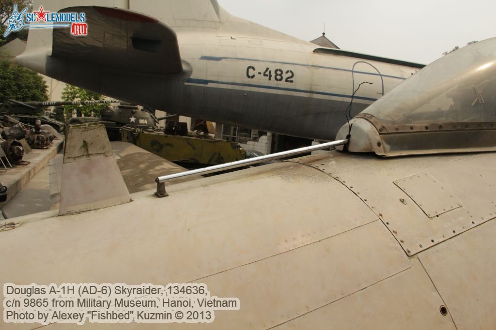 A-1H_Skyraider_0072.jpg