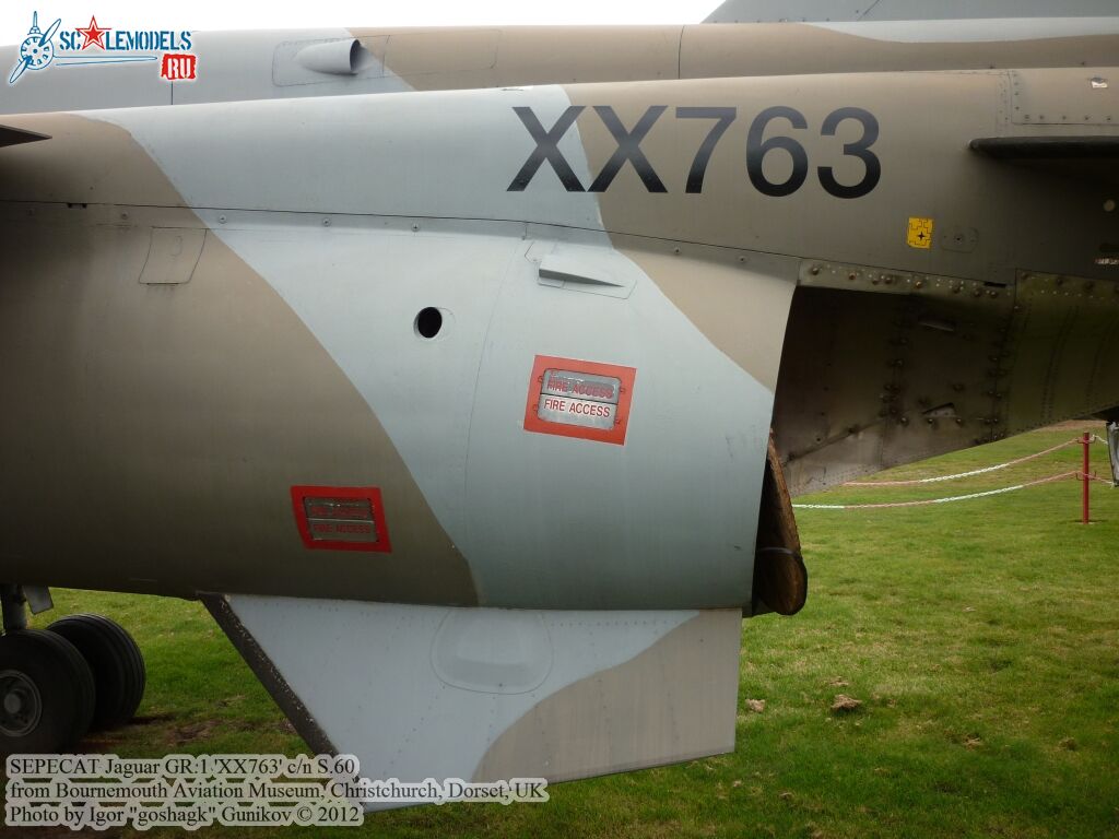 jag136.jpg