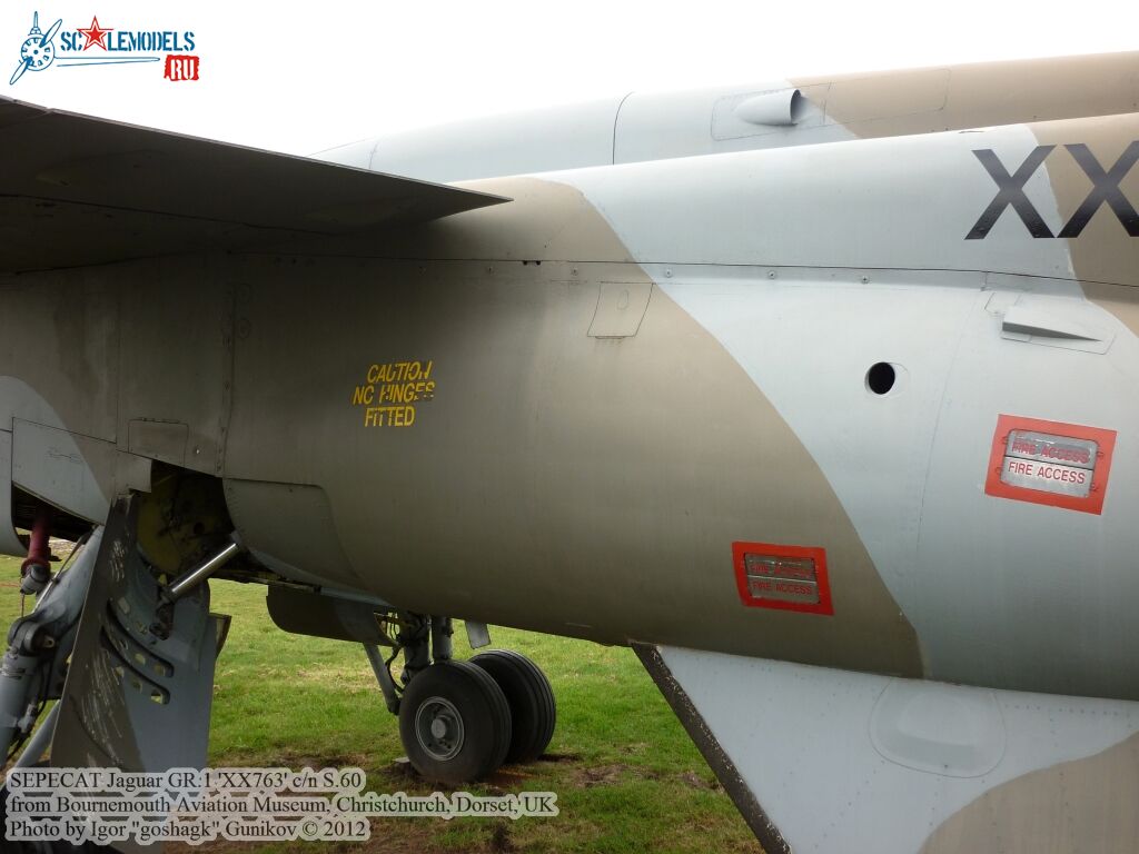 jag135.jpg