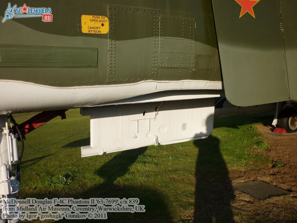 f4c20.jpg