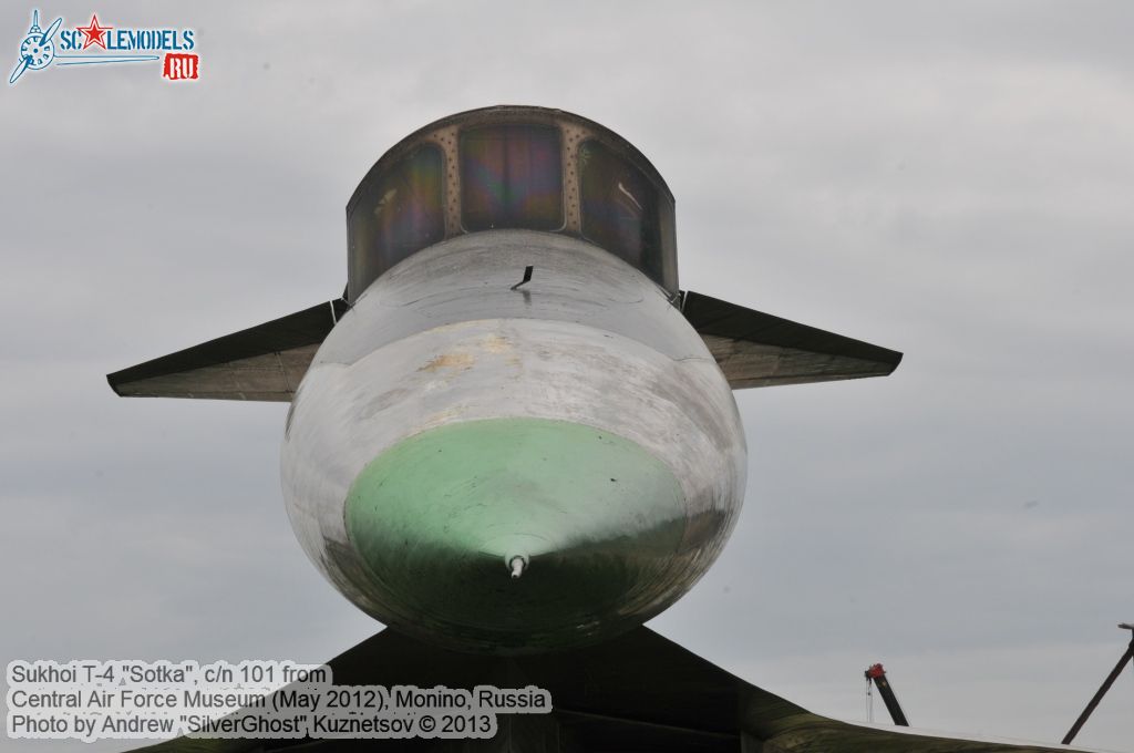 Sukhoi_T-4_0144.jpg