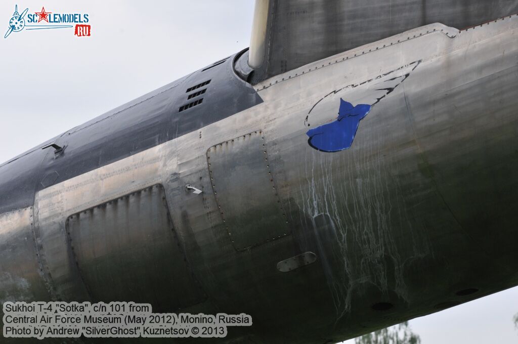Sukhoi_T-4_0251.jpg