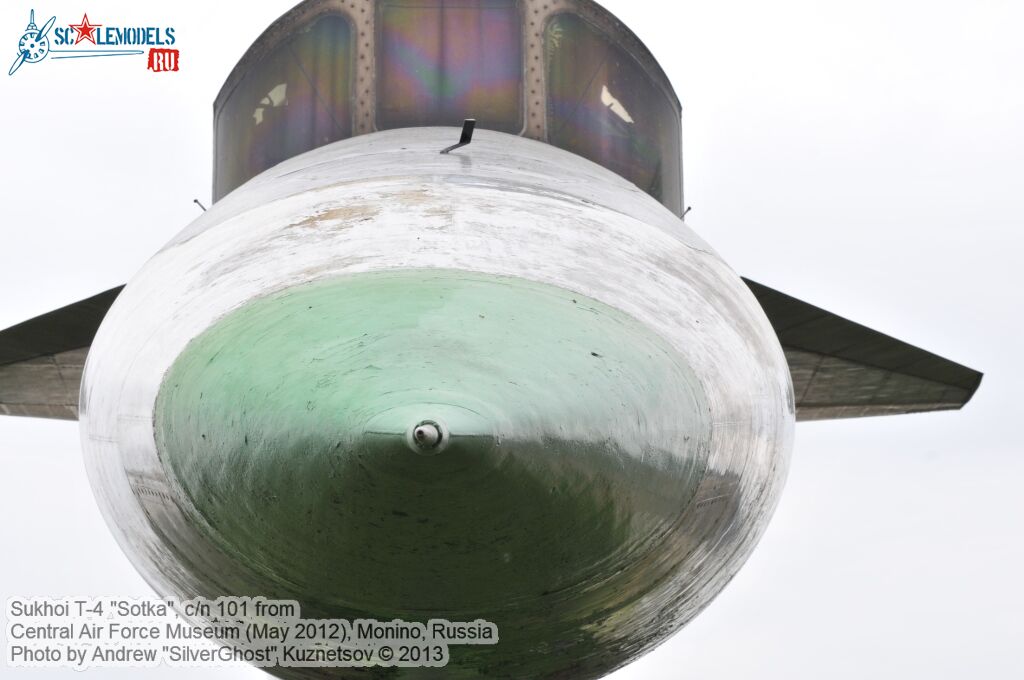 Sukhoi_T-4_0517.jpg