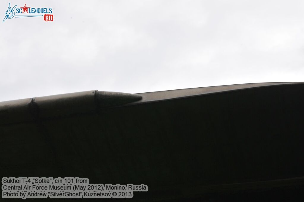 Sukhoi_T-4_0564.jpg