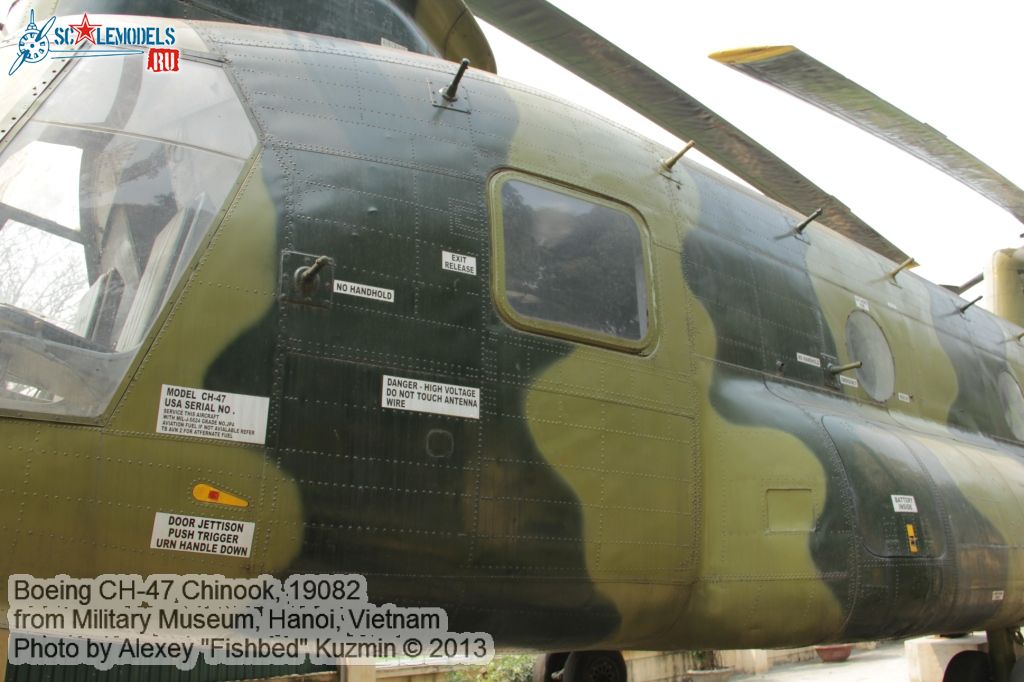 CH-47_Chinook_0018.jpg