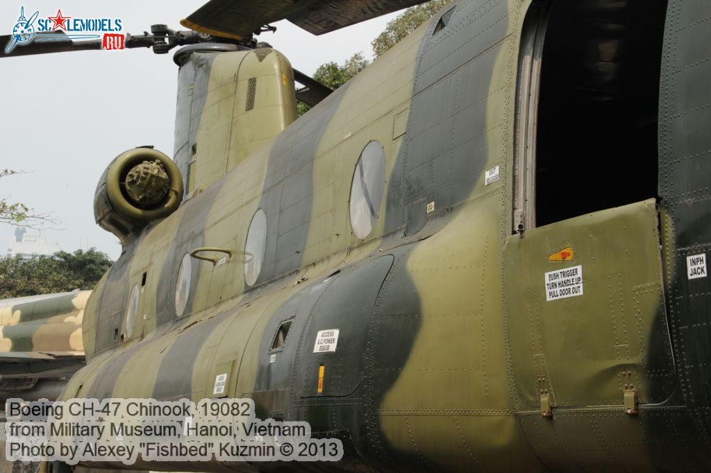 CH-47_Chinook_0040.jpg