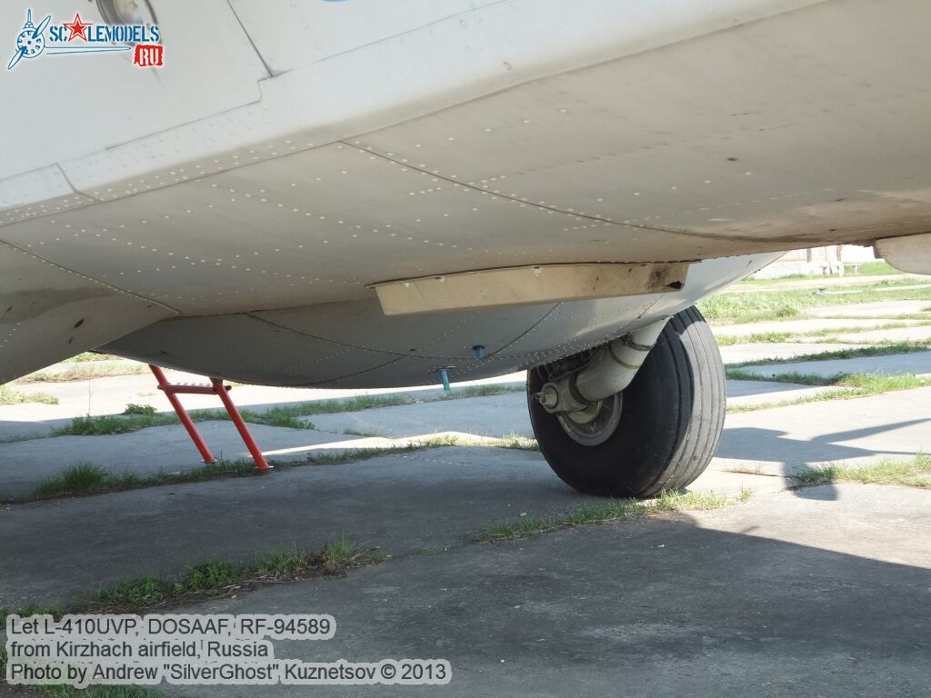 L-410UVP_RF-94589_0074.jpg