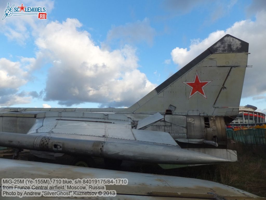 MiG-25M_0330.jpg