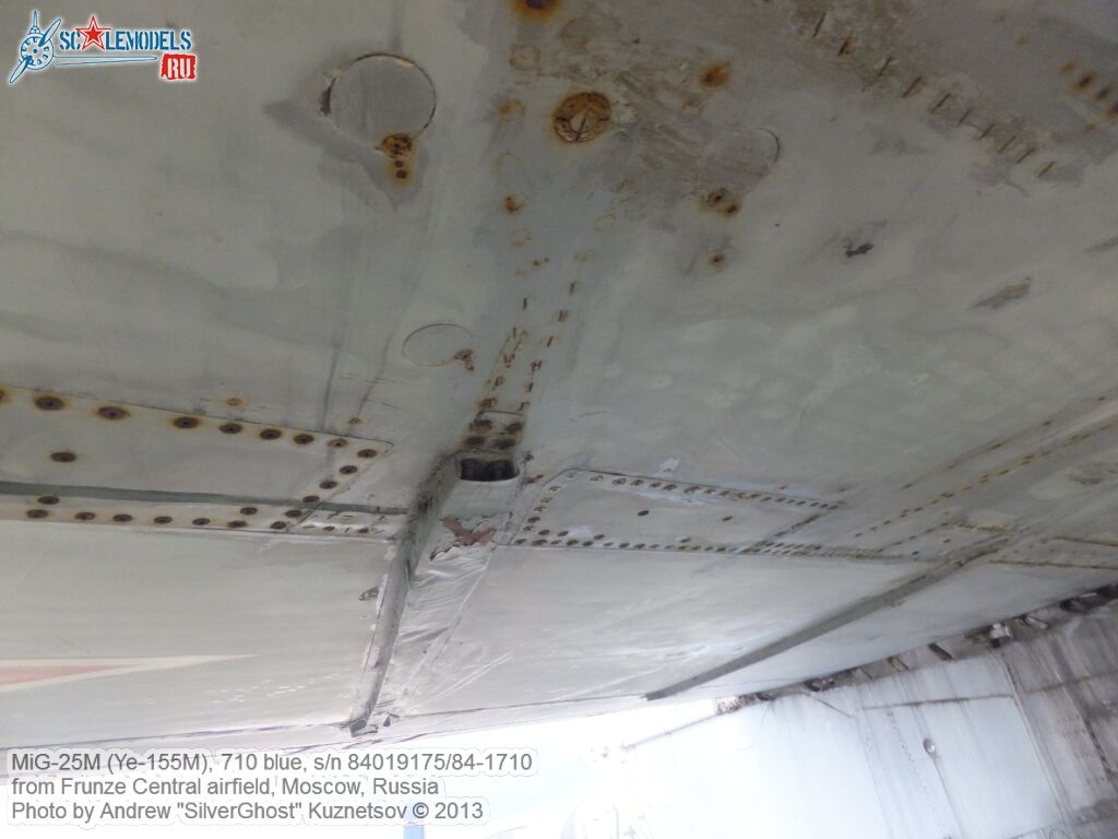 MiG-25M_0356.jpg