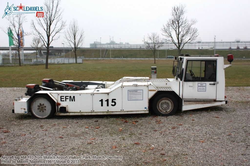 Aircraft_tug_AM_110_0009.jpg