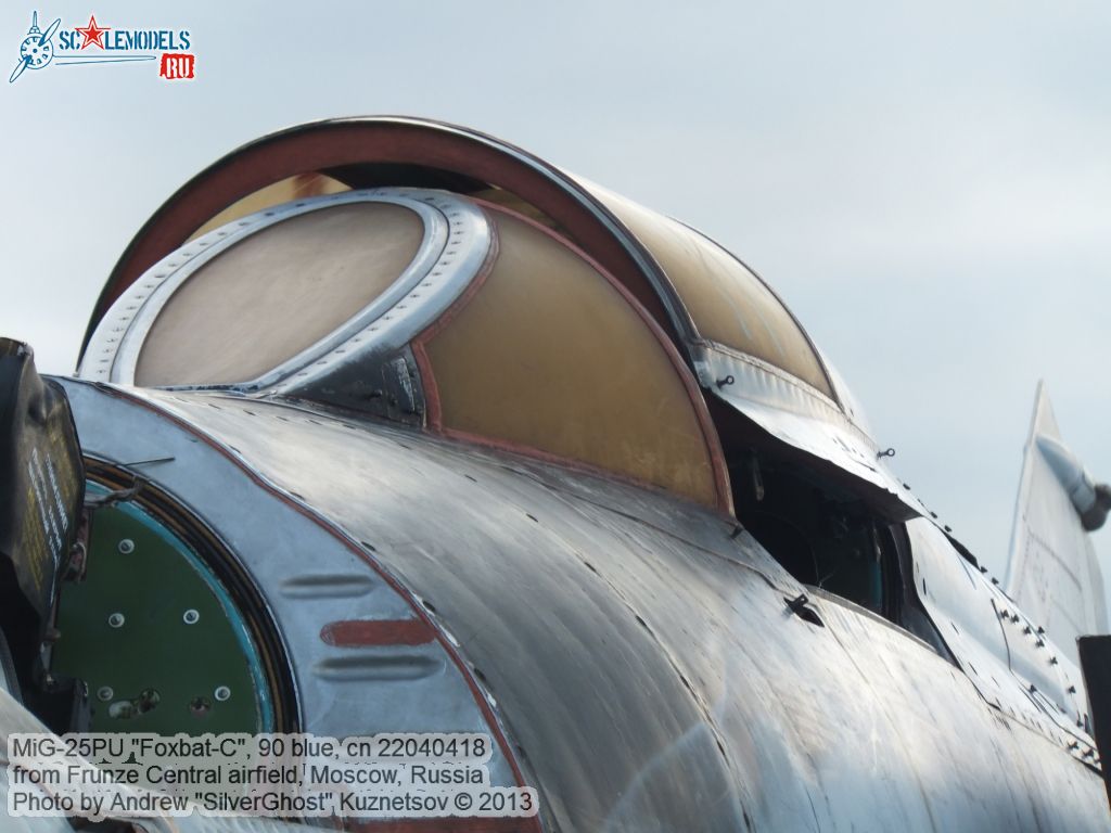 MiG-25PU_0098.jpg