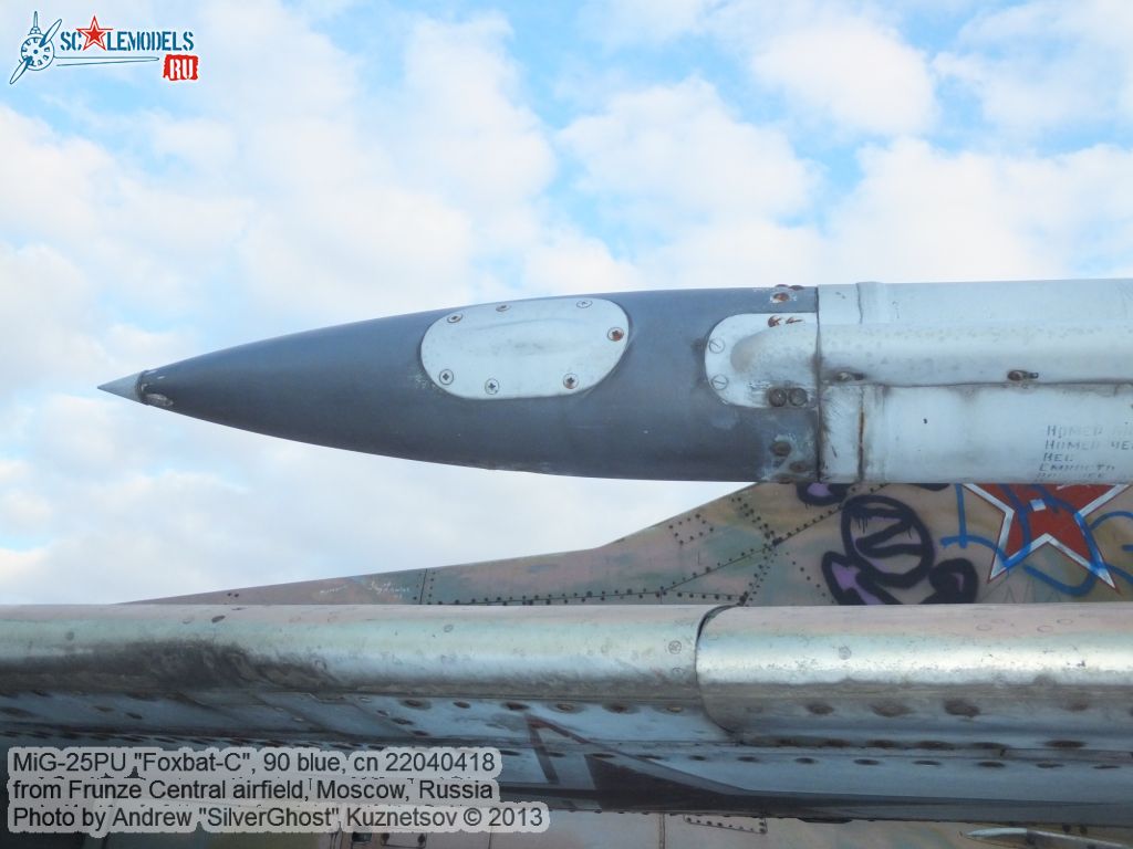 MiG-25PU_0288.jpg