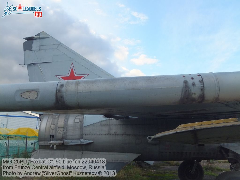 MiG-25PU_0294.jpg