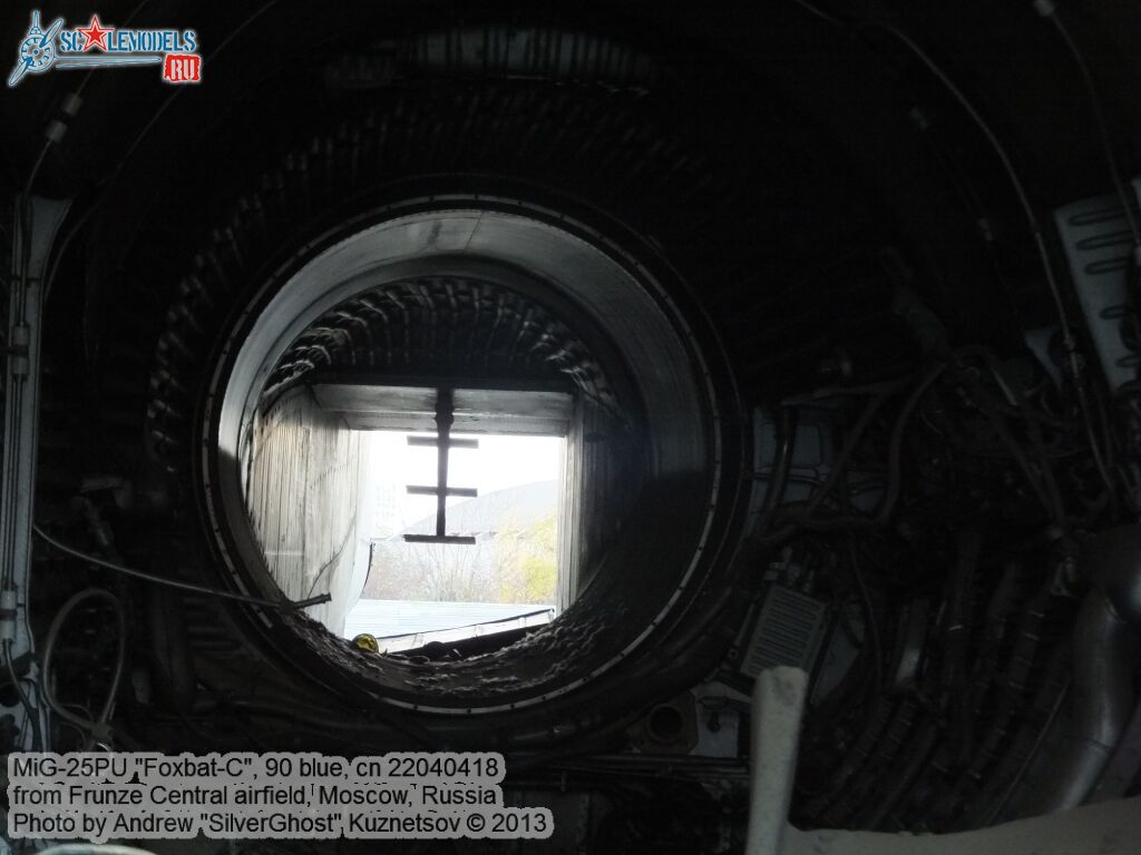 MiG-25PU_0327.jpg