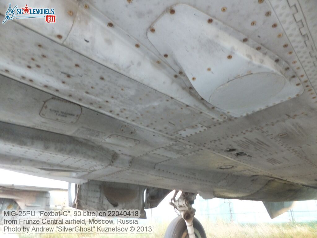 MiG-25PU_0429.jpg