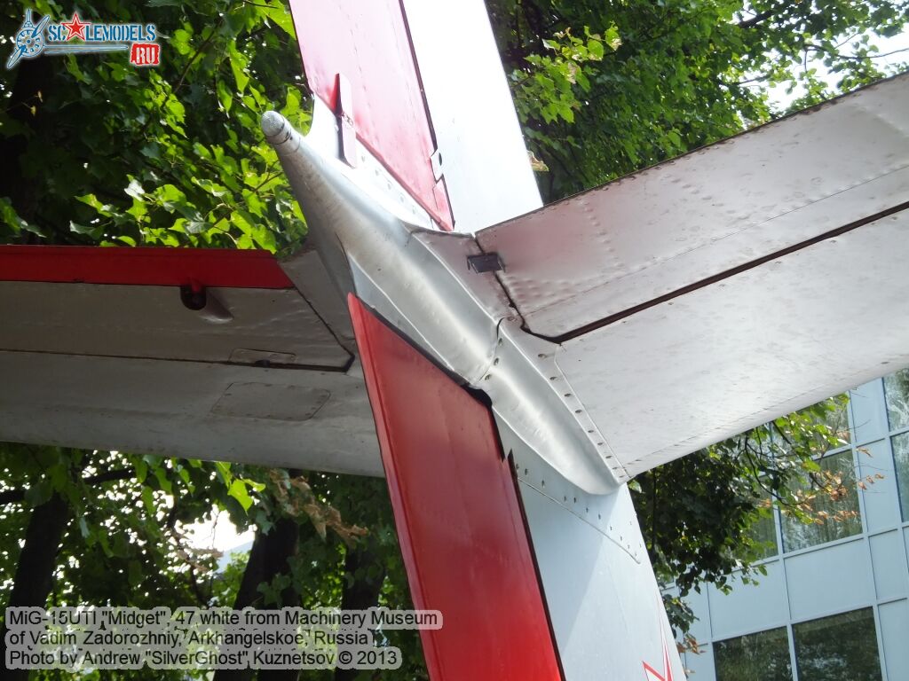 MiG-15UTI_0137.jpg