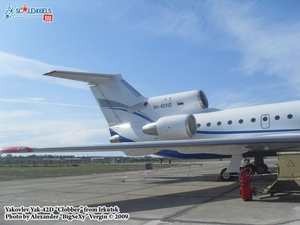 Yak-42D_Irkutsk_10