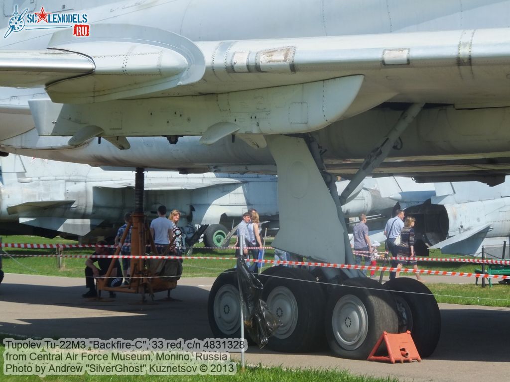 Tu-22M3_Backfire-C_0024.jpg