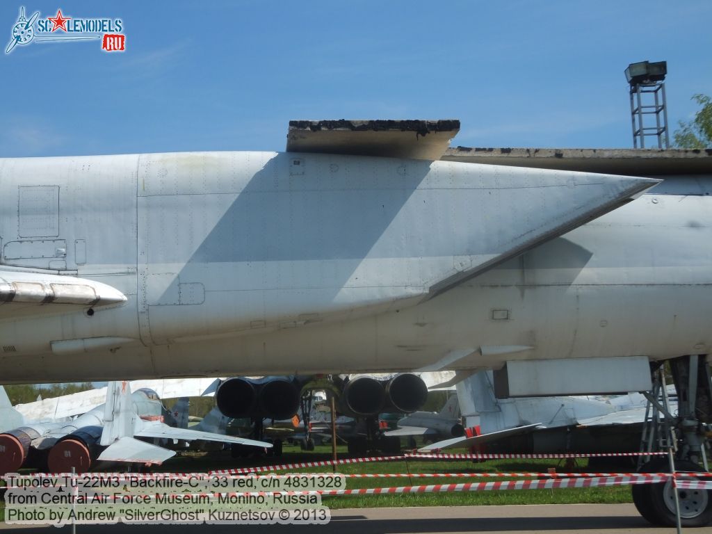 Tu-22M3_Backfire-C_0054.jpg