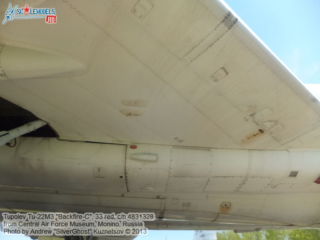 Tu-22M3_Backfire-C_0102.jpg