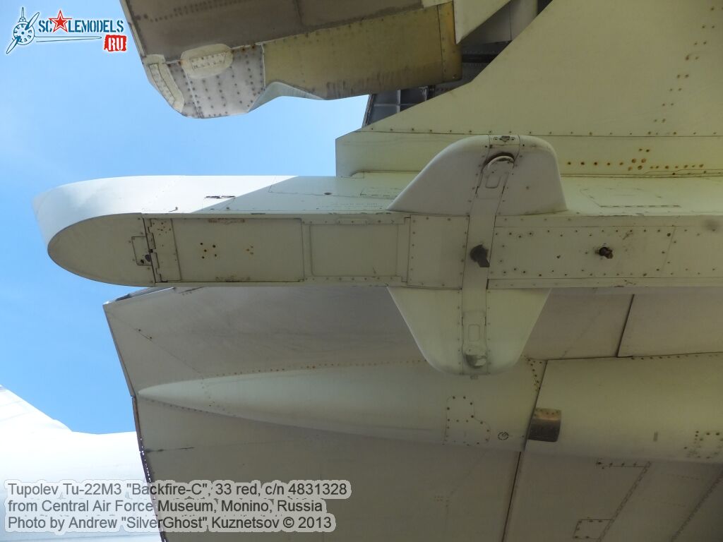 Tu-22M3_Backfire-C_0198.jpg