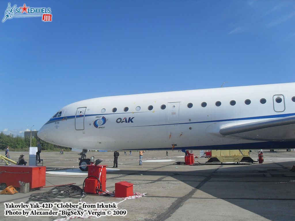 Yak-42D_Irkutsk_28