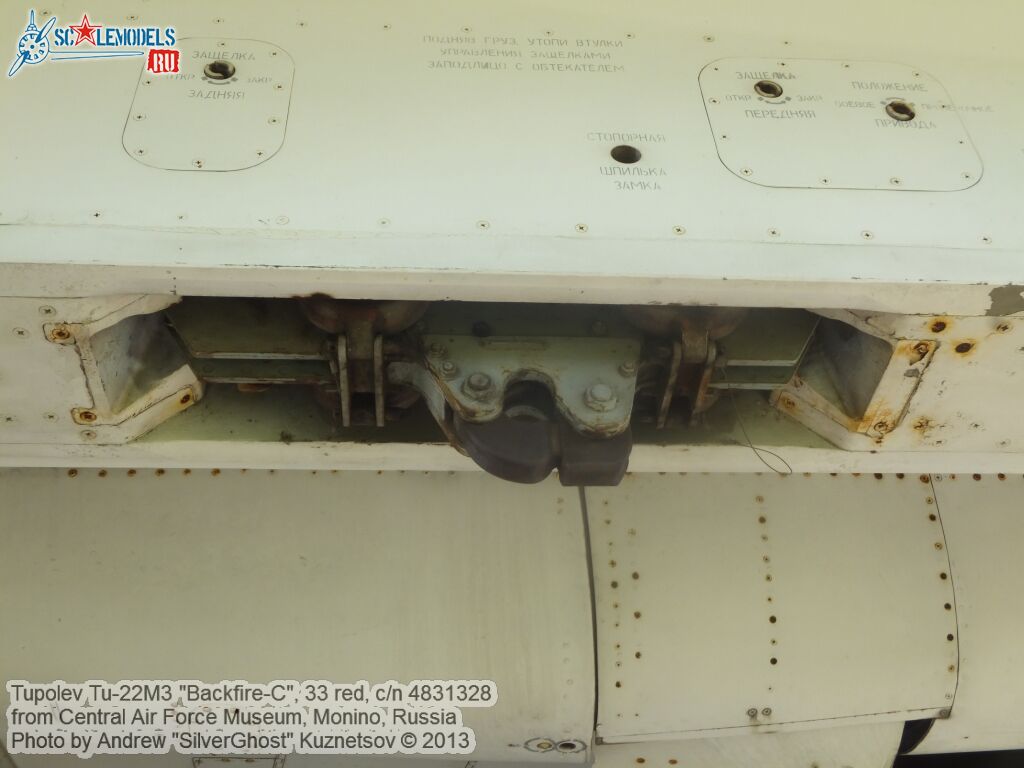 Tu-22M3_Backfire-C_0200.jpg