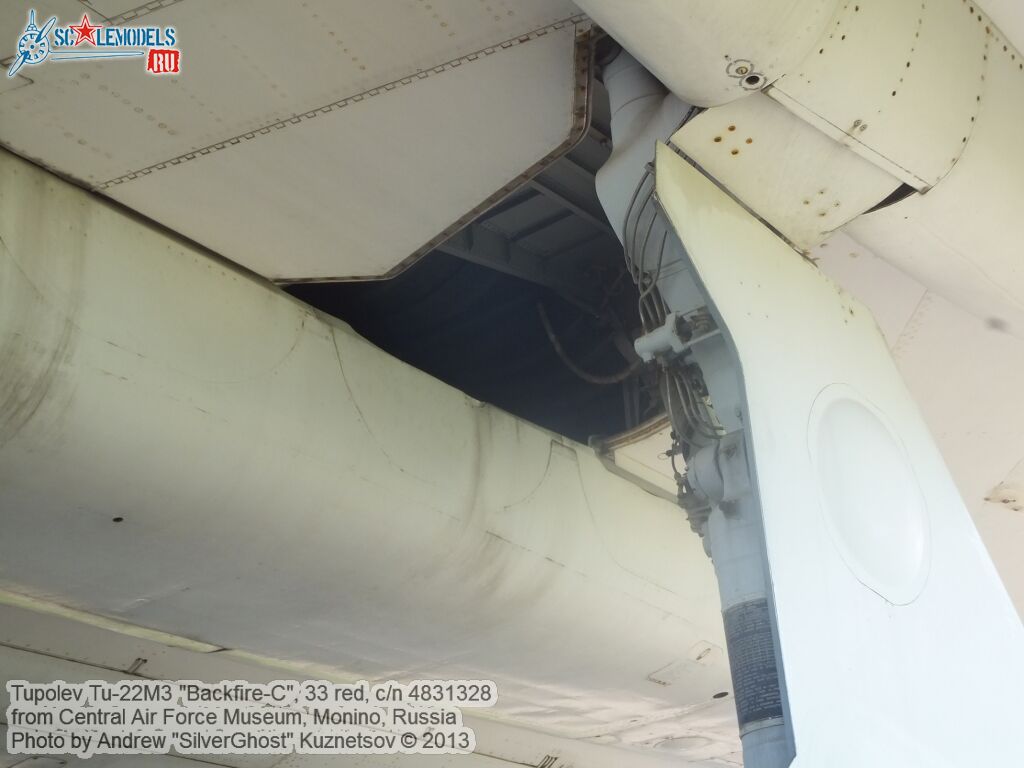 Tu-22M3_Backfire-C_0231.jpg