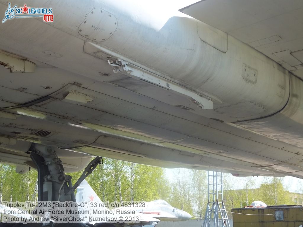 Tu-22M3_Backfire-C_0255.jpg