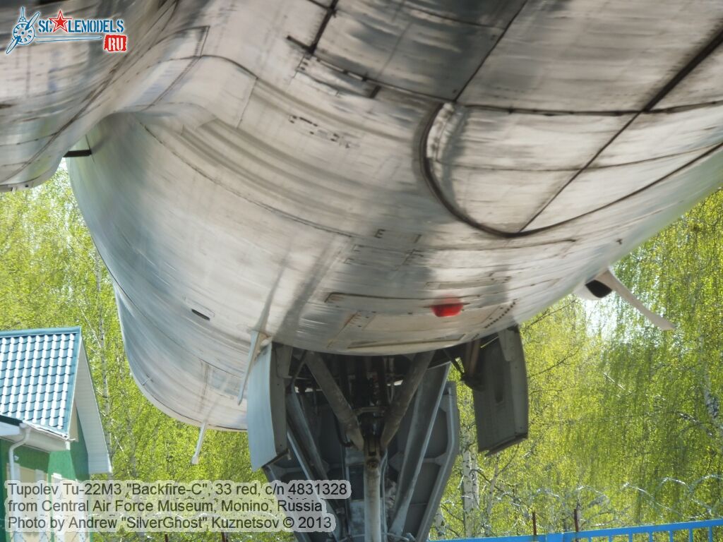 Tu-22M3_Backfire-C_0385.jpg
