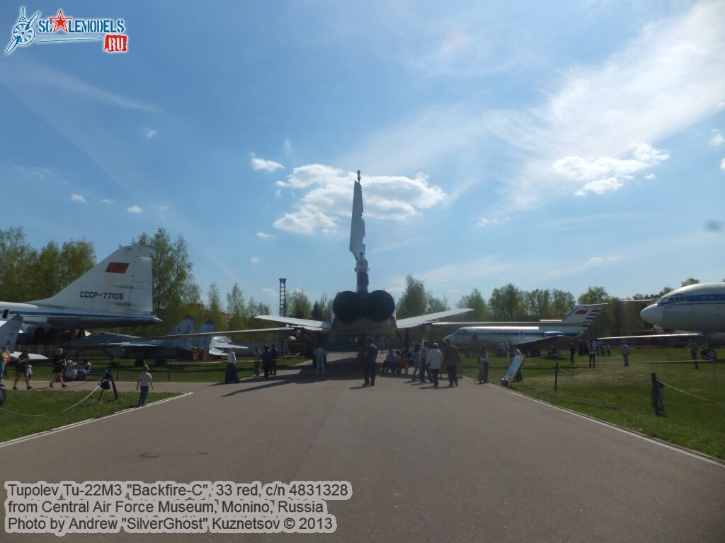 Tu-22M3_Backfire-C_0400.jpg