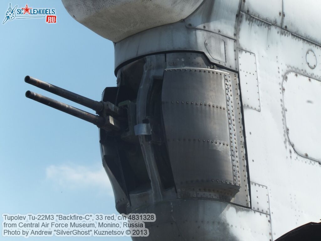 Tu-22M3_Backfire-C_0413.jpg