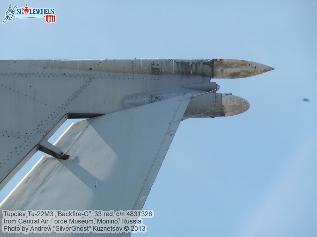 Tu-22M3_Backfire-C_0421.jpg