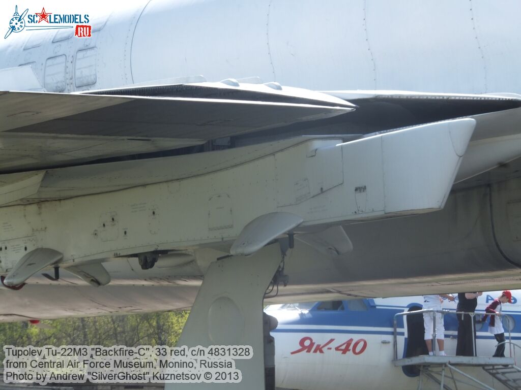 Tu-22M3_Backfire-C_0444.jpg