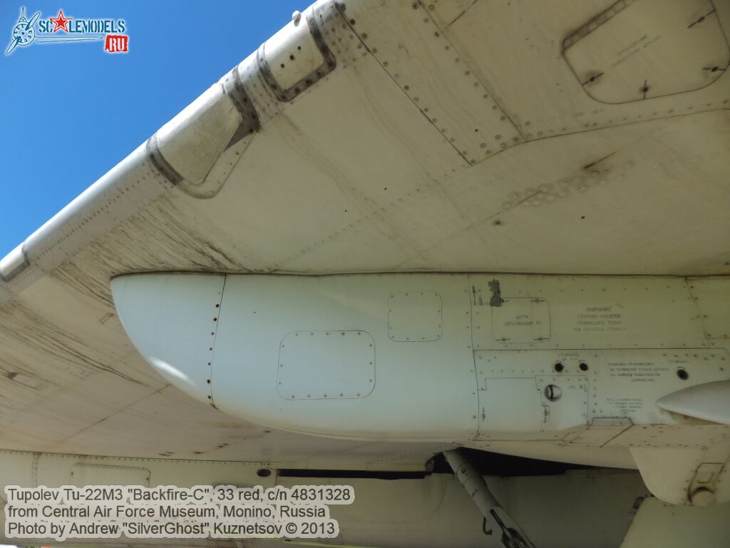 Tu-22M3_Backfire-C_0514.jpg