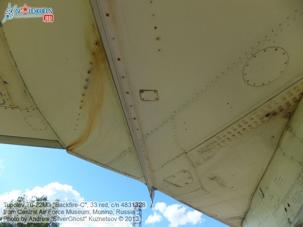 Tu-22M3_Backfire-C_0522.jpg