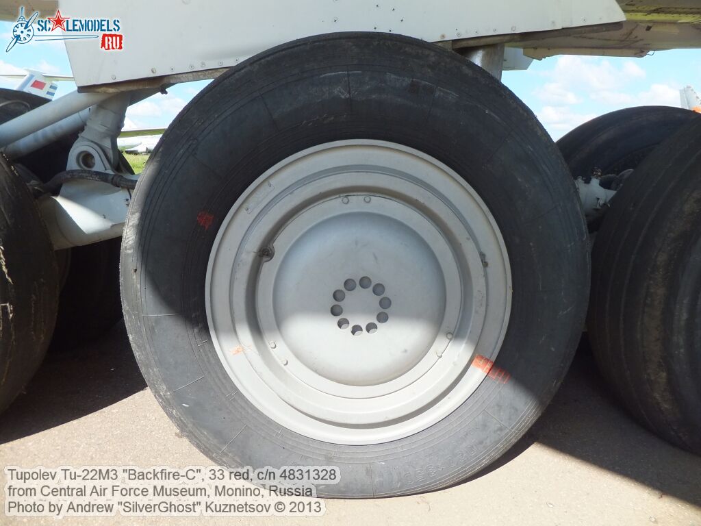 Tu-22M3_Backfire-C_0533.jpg