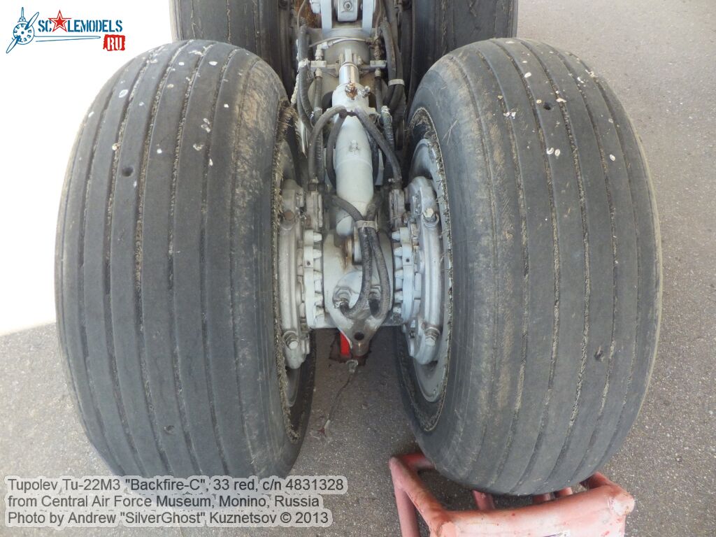 Tu-22M3_Backfire-C_0554.jpg